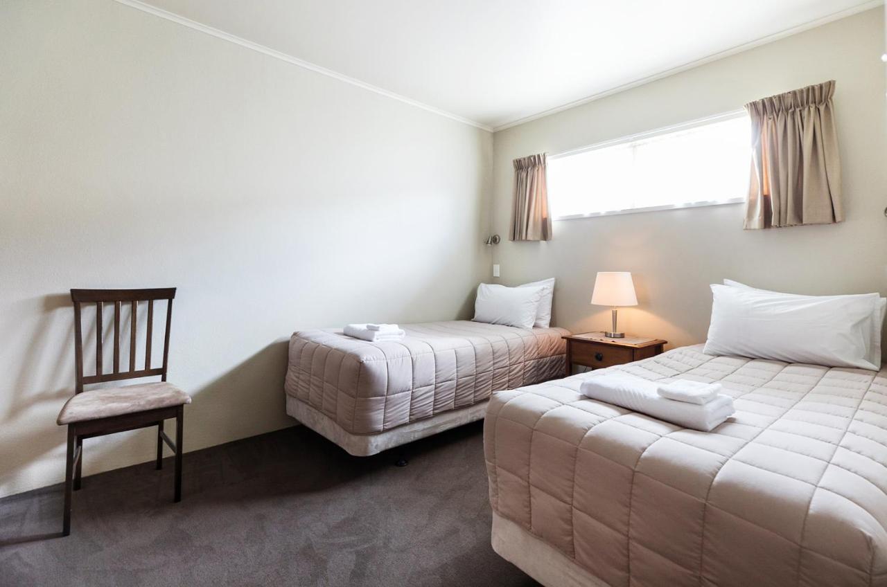 Colonial Court Motor Inn Tauranga Exteriér fotografie