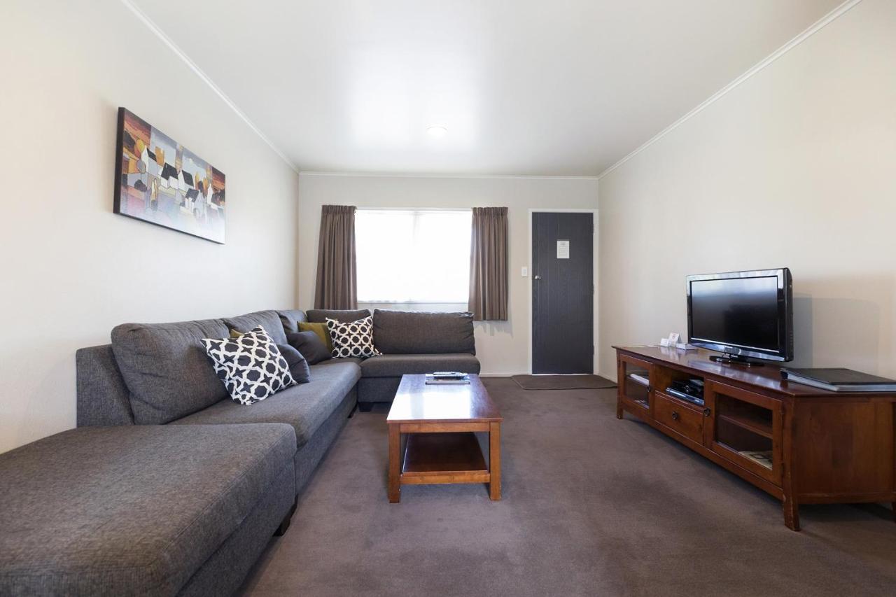 Colonial Court Motor Inn Tauranga Exteriér fotografie