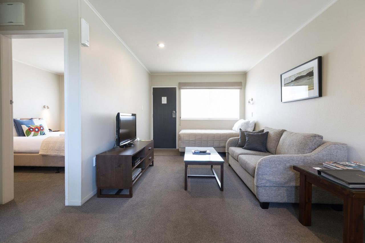 Colonial Court Motor Inn Tauranga Exteriér fotografie